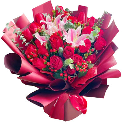 郴州22朵红玫瑰百合，爱的火焰